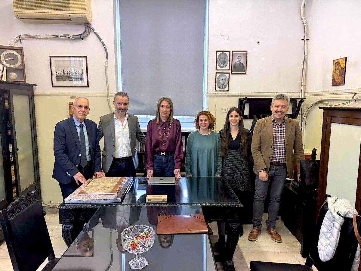 ΞΕΝΩΝΑΣ ΒΡΑΧΥΒΙΑΣ ΦΙΛΟΞΕΝΙΑΣ ΑΣΤΕΓΩΝ ΒΟΛΟΥ