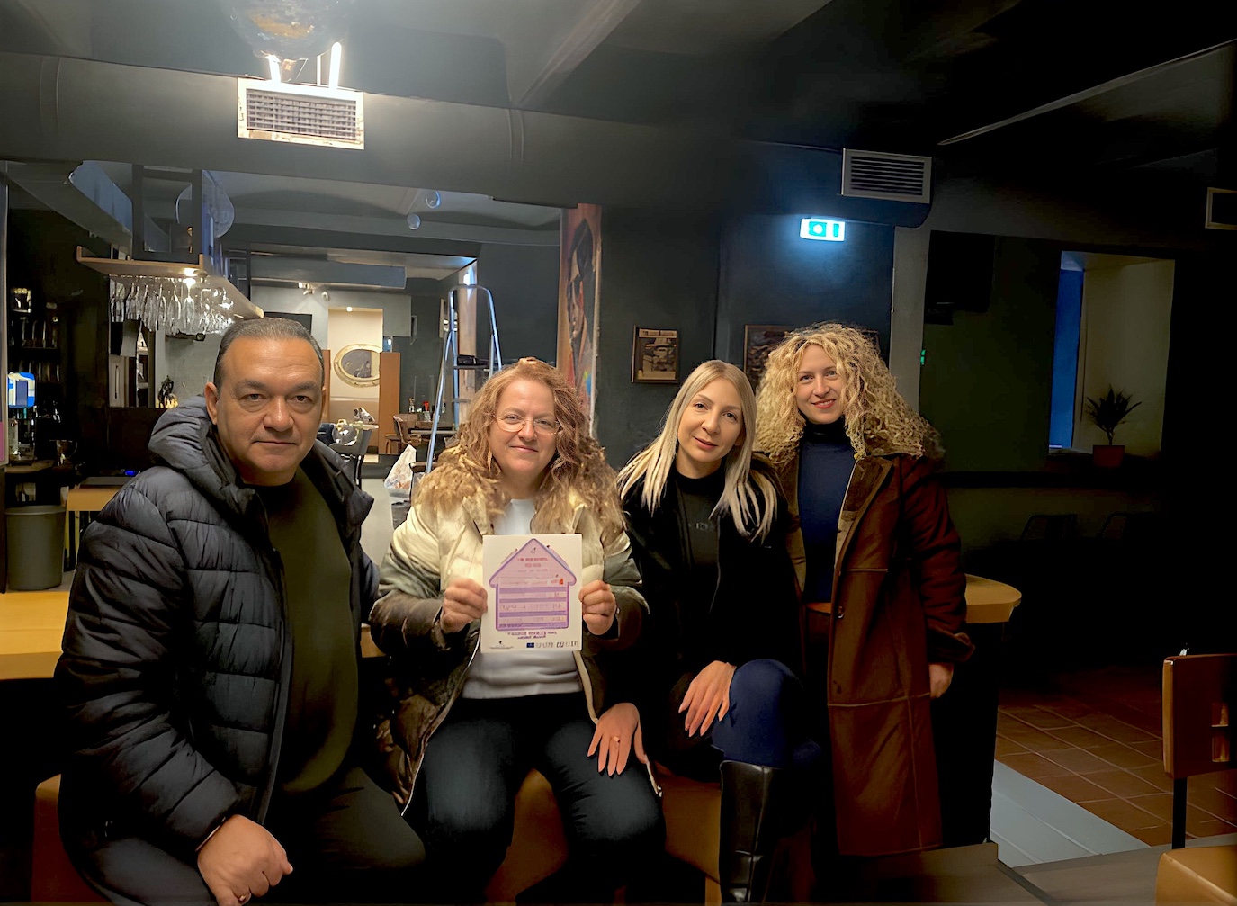 2024 11 25 XENONAS Gynaikon Q Viias Ekdhlosh 1