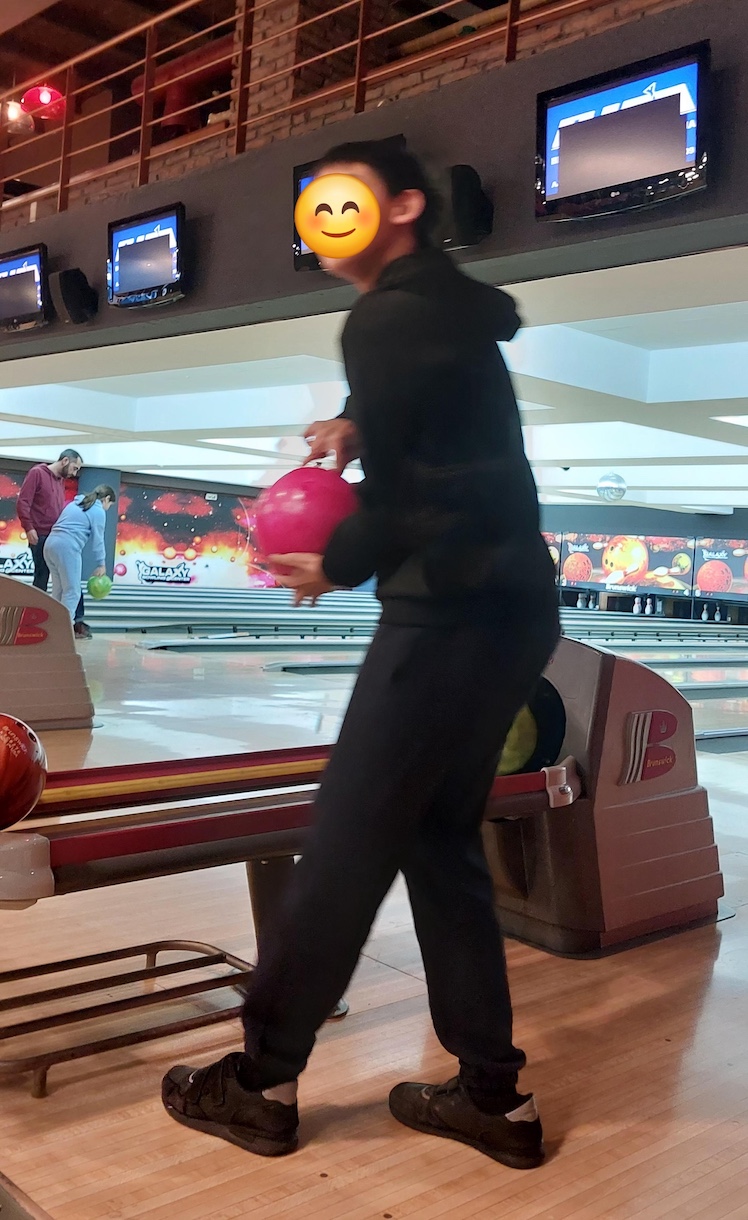 2026 02 04 KDAP MEA Nionia Bowling 4