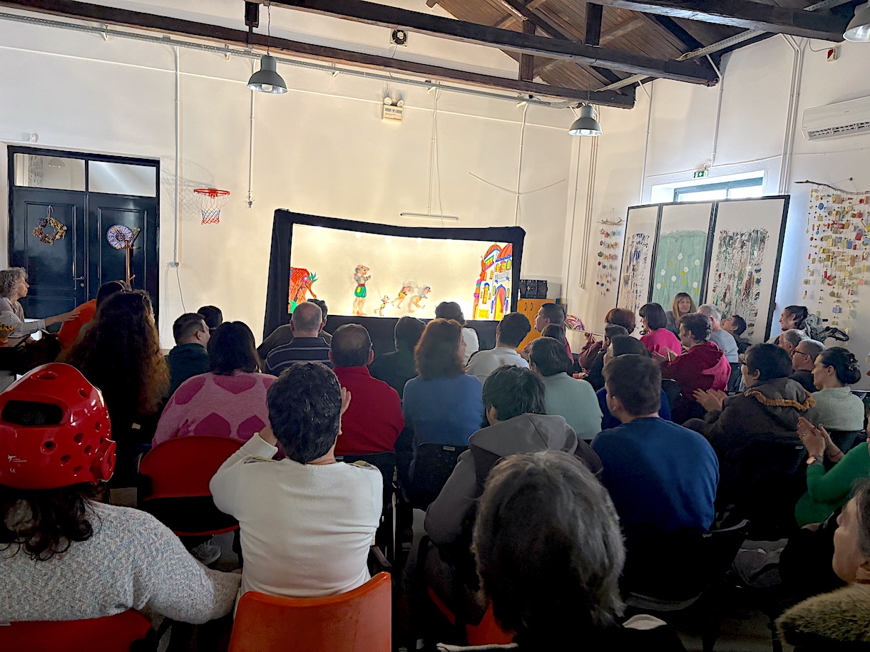 2025 12 12 KDAPMeA V Ekdromh Larisa 1